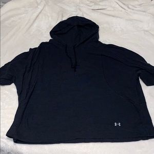 Hooded UA top